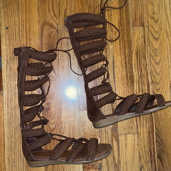 brown gladiator sandals  7 1/2M - Picture 4 of 8